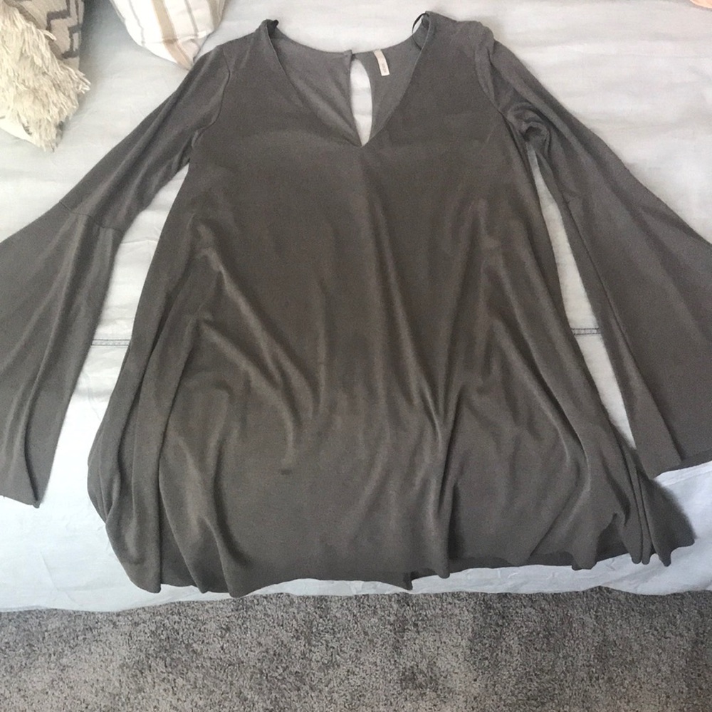 Belled sleeve suede dress